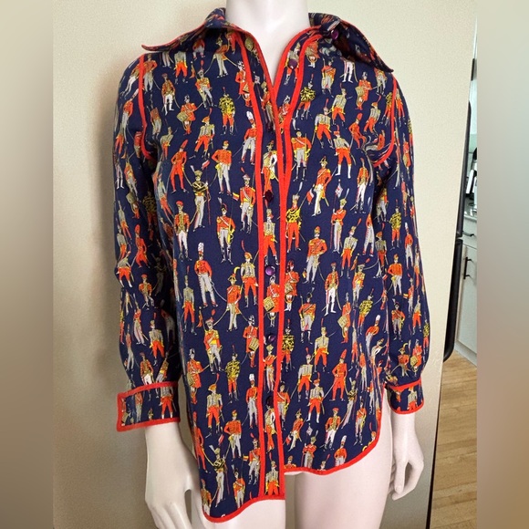 Vintage King James Bold Print Blouse - Picture 3 of 8